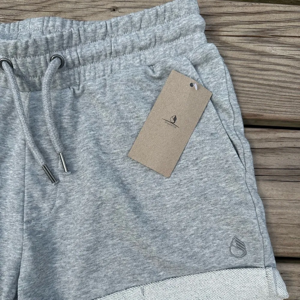 icyzone comfy grey women’s shorts with pockets - Image 4