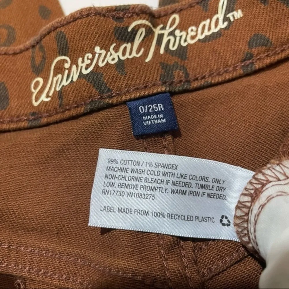 NWOT Brown Black Leopard Animal Print Straight Leg Jeans Ankle High Rise New - Image 5