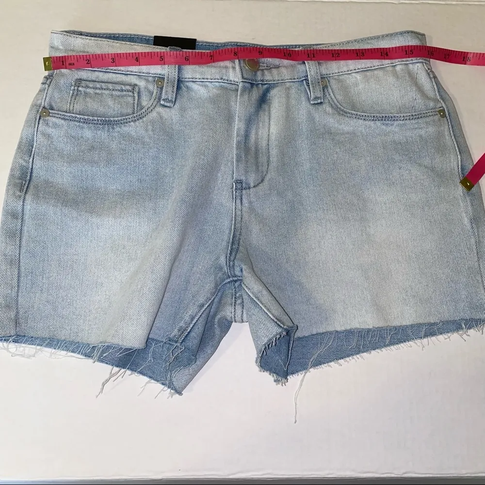 Blank NYC Raw Hem The Fulton Denim Roll Up Shorts in Blue Steel size 28 🆕 - Image 8