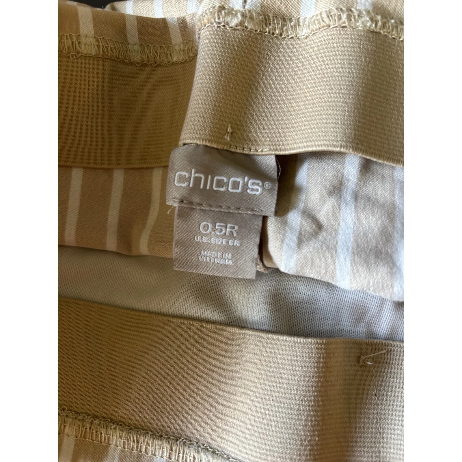 Chico's Beige Tan White Striped Flat Front‎ Pull On Ankle Pants Size 0.5 6 XS - Image 5
