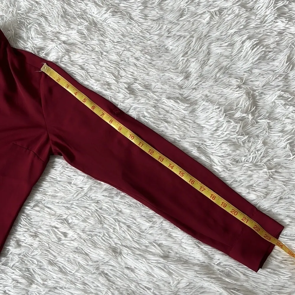 EXPRESS Women’s Crescent Classic button down Shirt in Burgundy size Small - Image 5