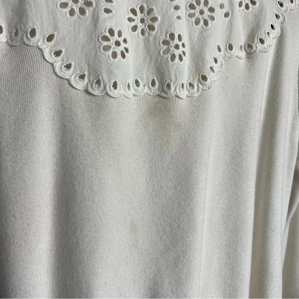 Cottagecore White Eyelet Knit Top Size XL - Image 3