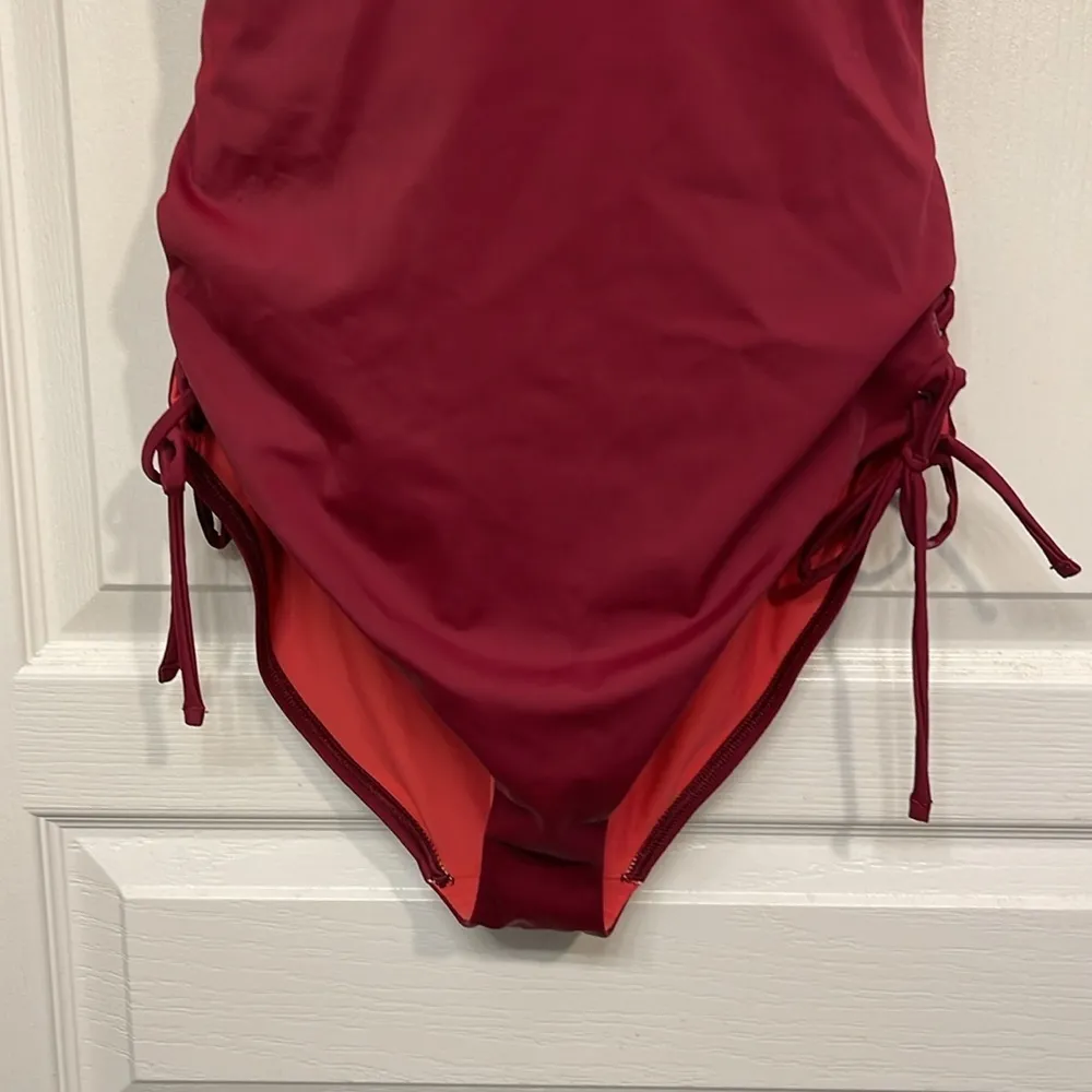 Women’s LOFT Beach Maroon Side Tie Halter V-Neck Swimsuit Size 12 EUC #1925 - Image 4