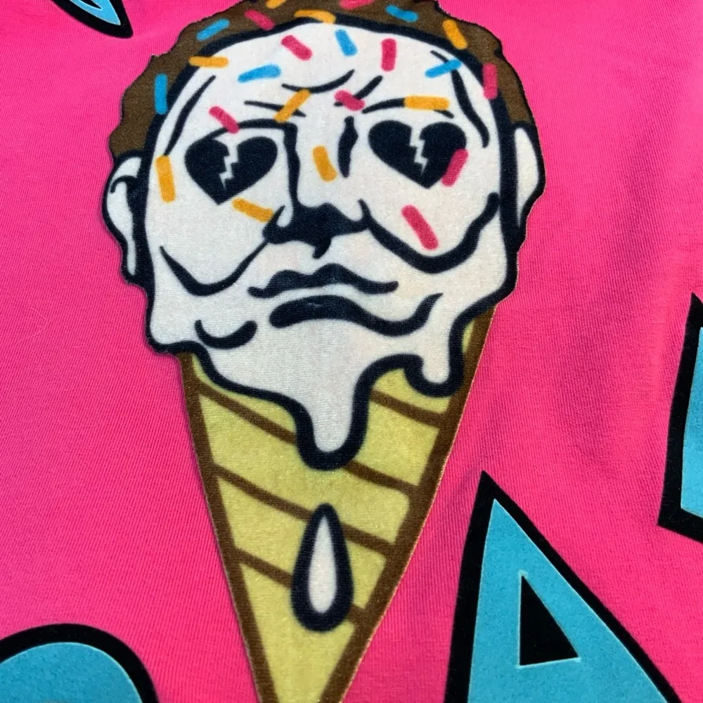 Roku Pink Graphic T - Image 9