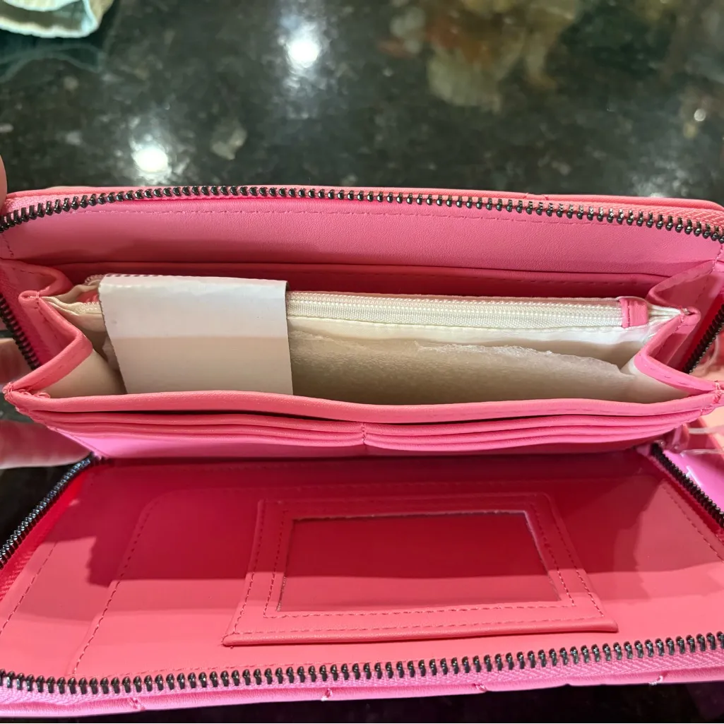 Betsey Johnson Fuchsia Wristlet Clutch
FIRM ON PRICE - Image 4