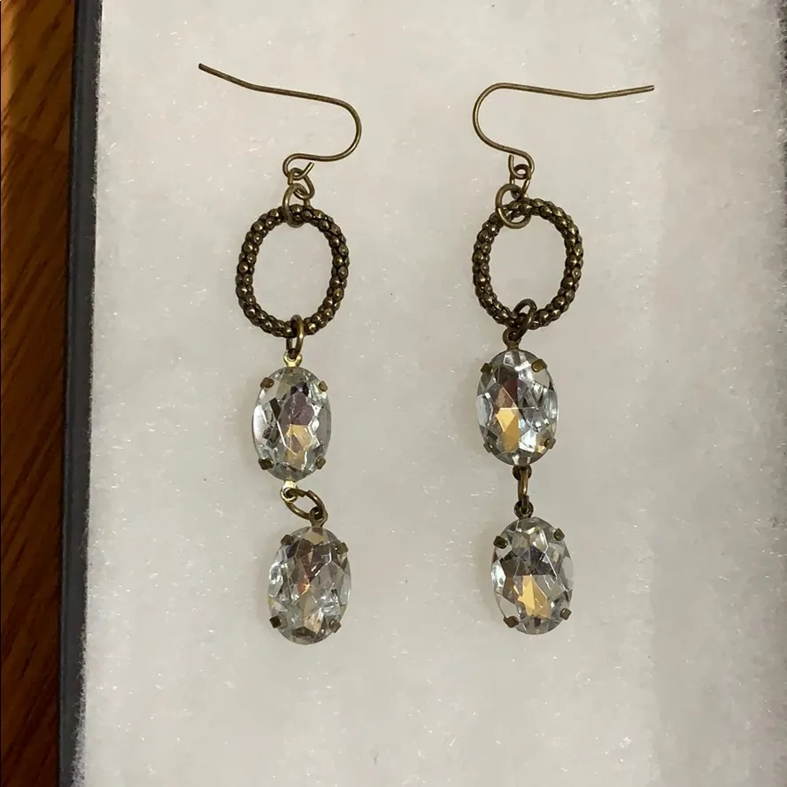 Rhinestone dangle earrings - Image 2