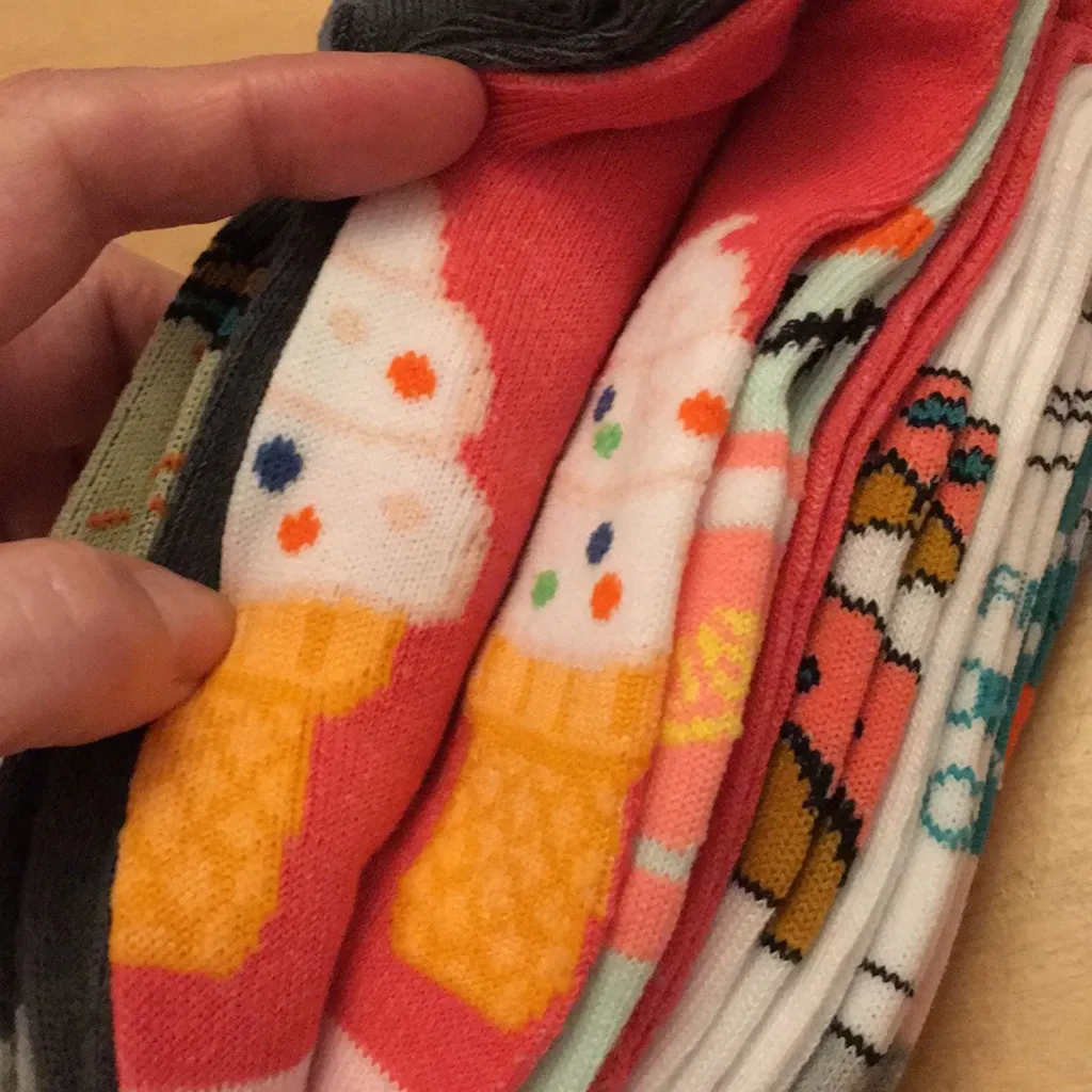 New Women’s Sock Hub Assorted Ankle Socks 10 Pairs Size 9 - Image 8