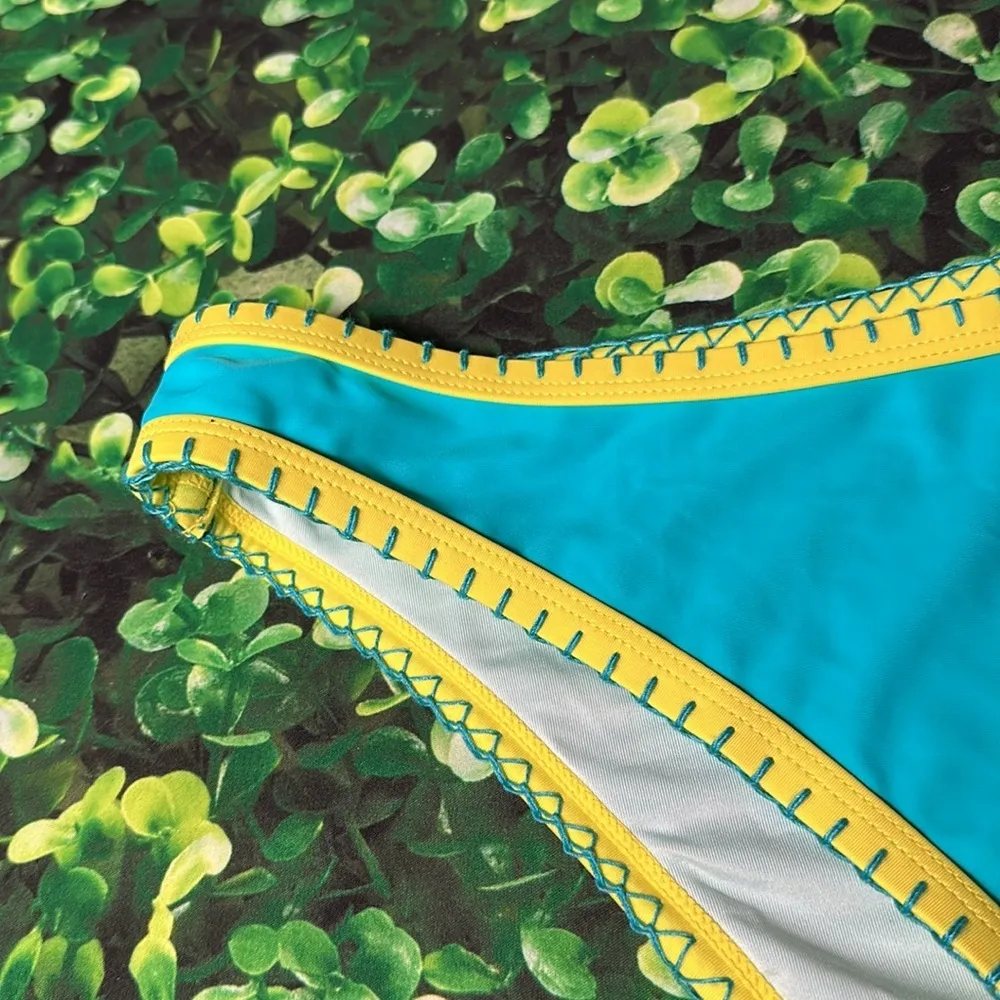 Cupshe Swim Bikini Bottom Swimwear Blue/Yellow size Large NWOT Crochet detail - Image 13