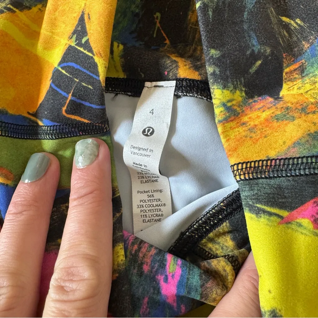 Lululemon Align High-Rise Short‎ 4" Abstract Print Women's Size 4 Athletic - Image 4