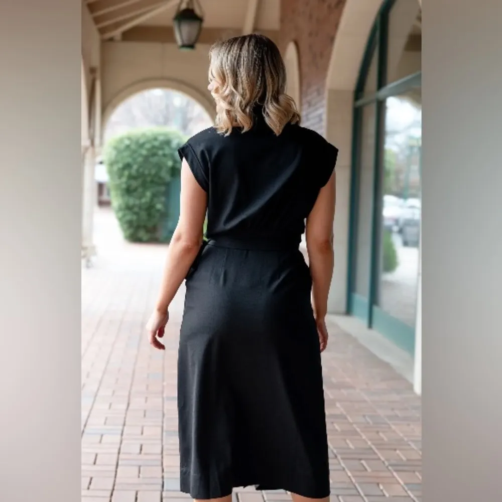 NWT Liverpool Los Angeles X Nordstrom Collared Wrap Dress in Black - Image 3