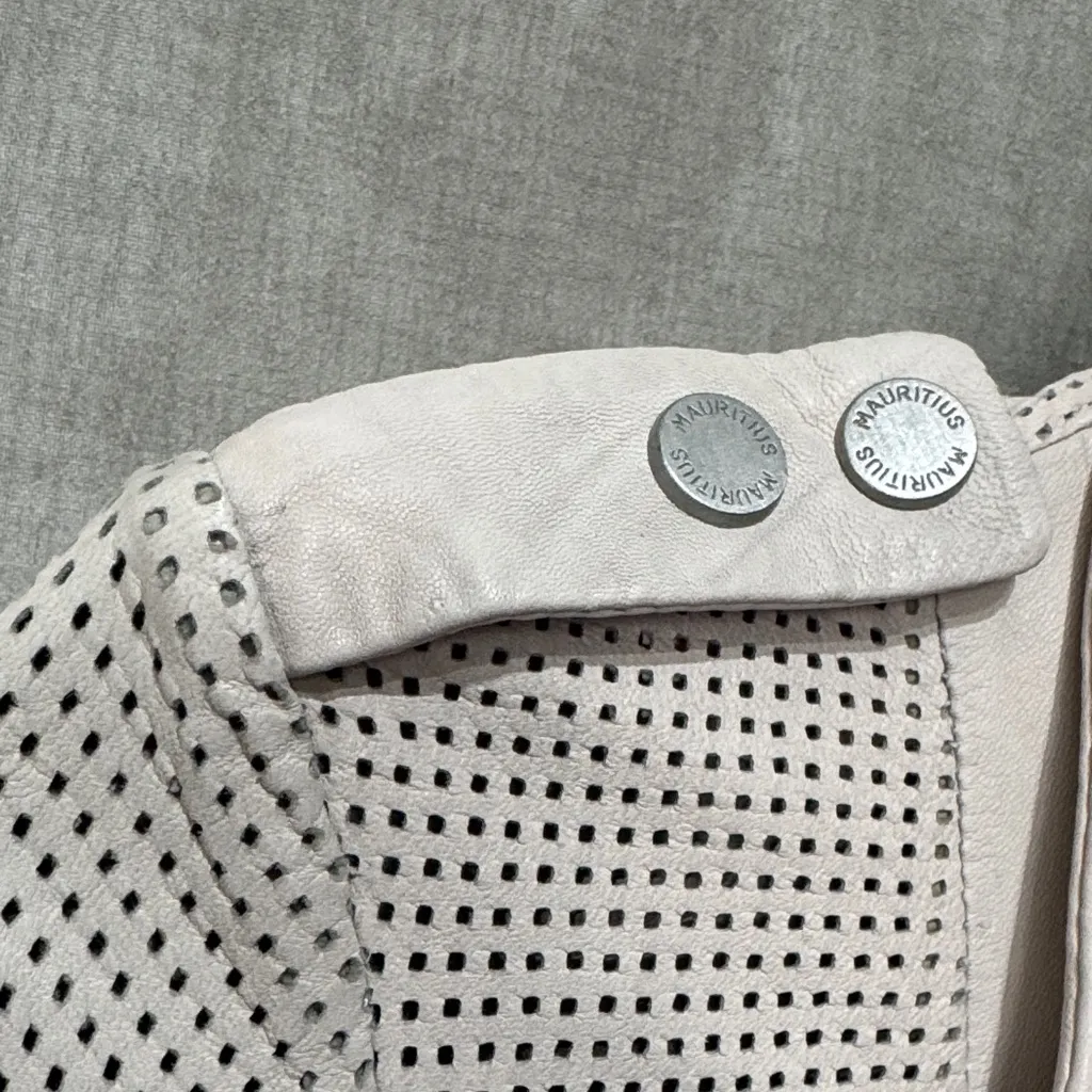 Mauritius Women's Cream Leather Motorcycle Jacket Size XS - Image 6