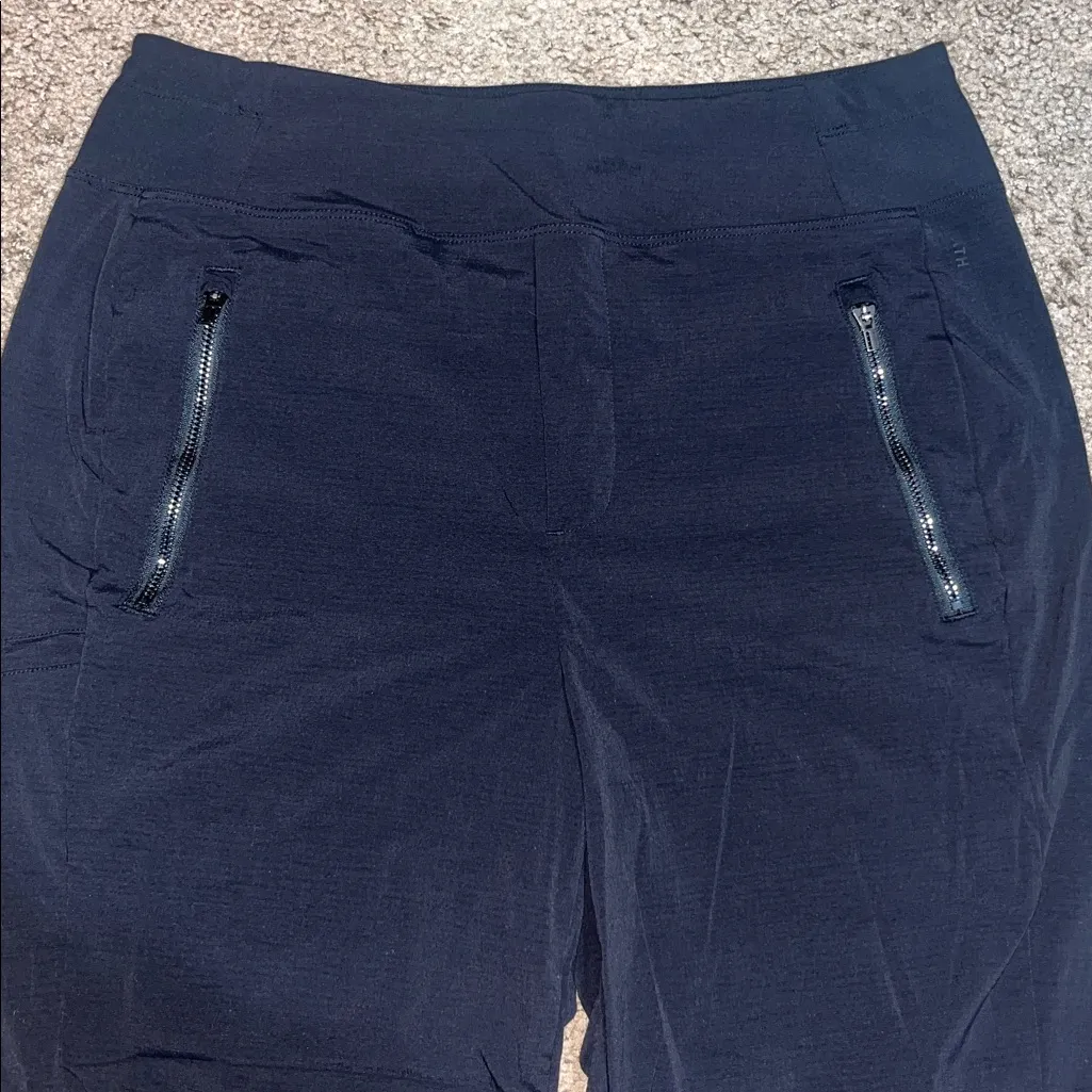 Athleta Trekkie North Jogger Black 6 - Image 4