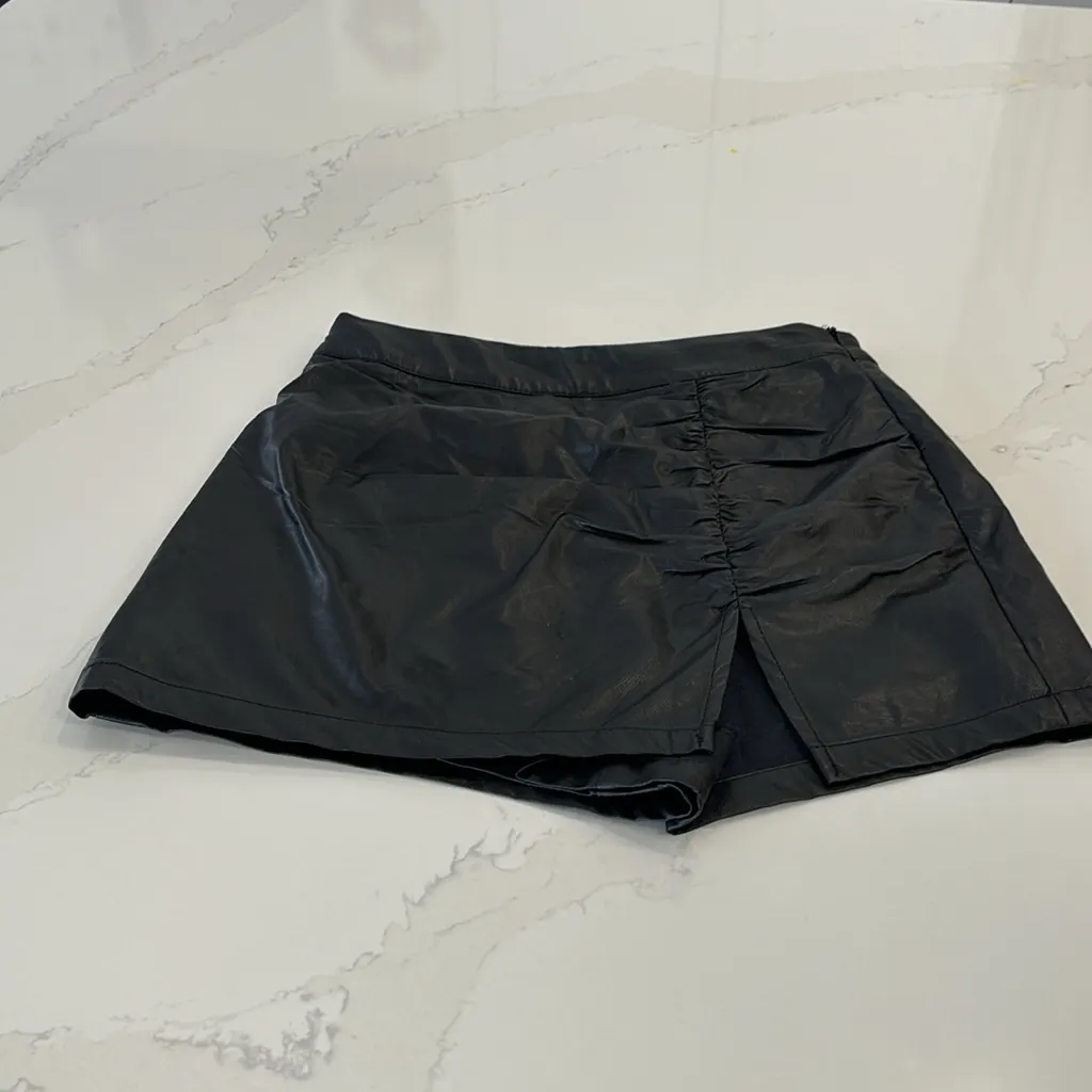 Cotton Candy LA Vegan Learher Rouched Mini Skirt Black - Image 4