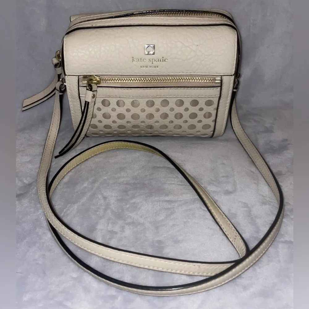 NWOT Cream Perri Lane Bubbles LooLoo Shoulder Bag/Crossbody Neutral - Image 4