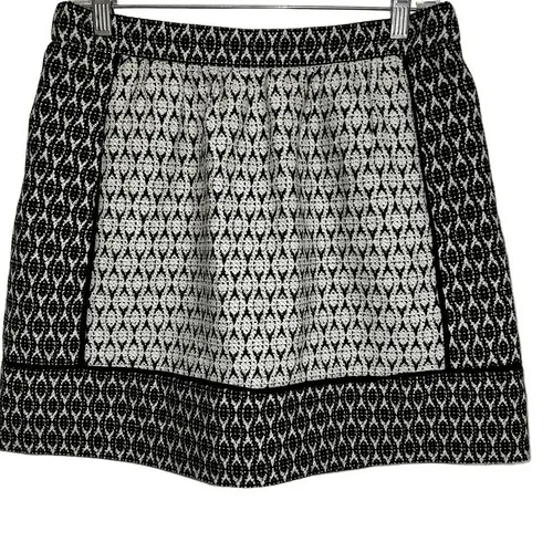 J. CREW Black & White Textured Block Print‎ Mini Skirt With Pockets EUC Size 8 - Image 3