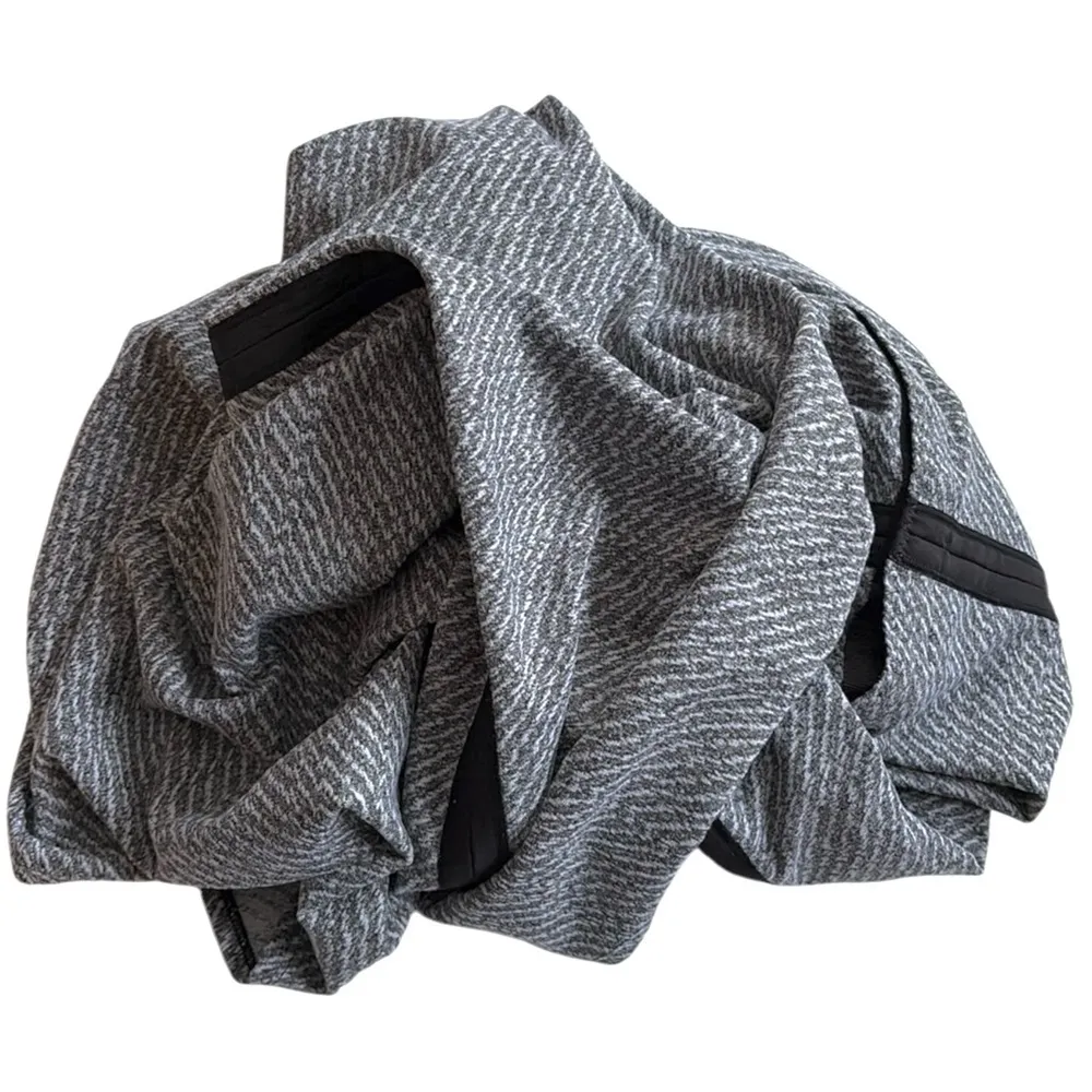 Lululemon EUC  Vinyasa Wrap Scarf Grey Black - Image 5