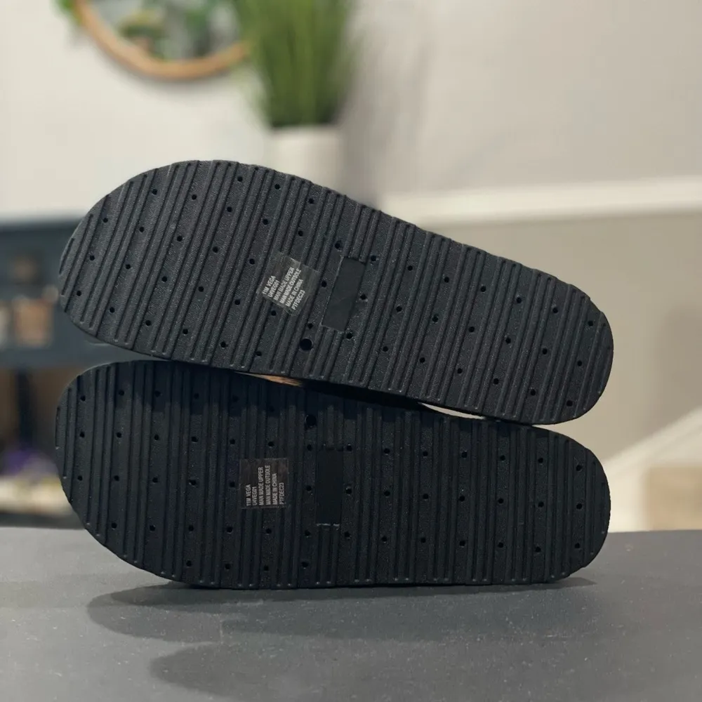 Women's Vega Sport Sandal Size 11 Black Croc - Image 8