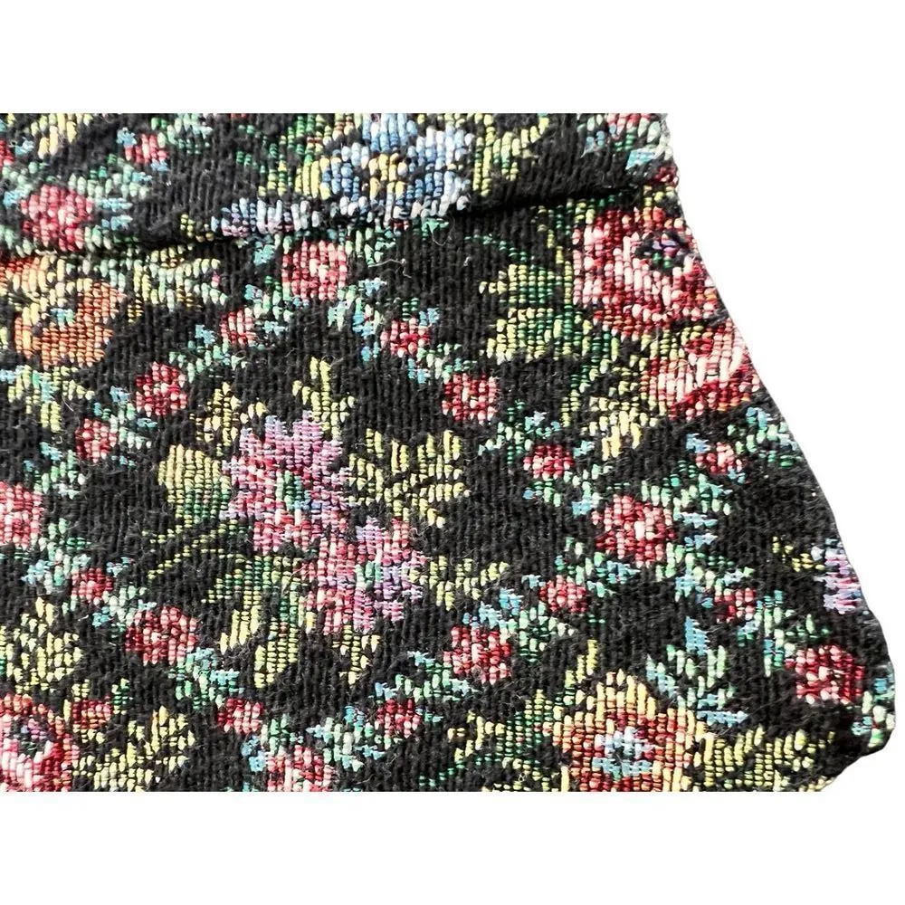 White Stag tapestry fabric Vest size L - Image 2