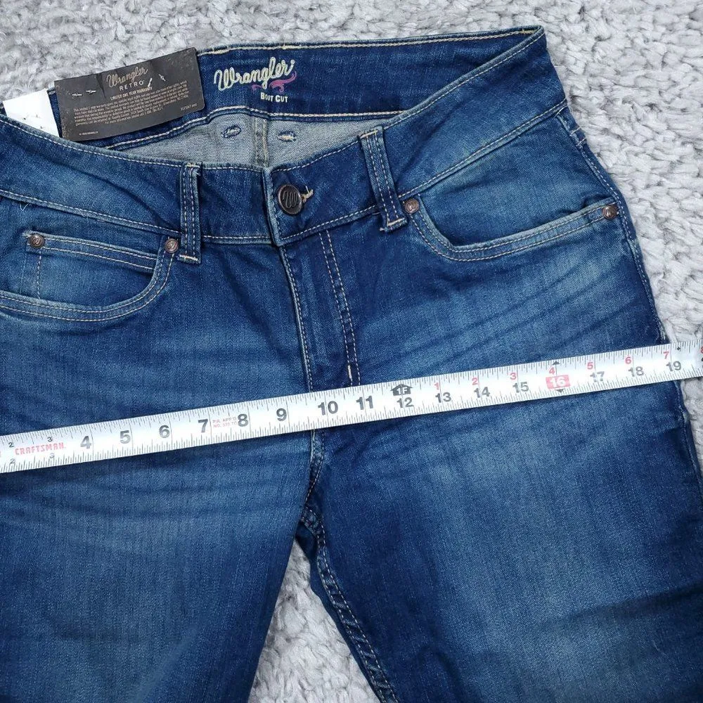 Wrangler Tall Retro Mae Mid Rise Bootcut Jeans Dark Wash Blue 9/30 x 36 Long - Image 9