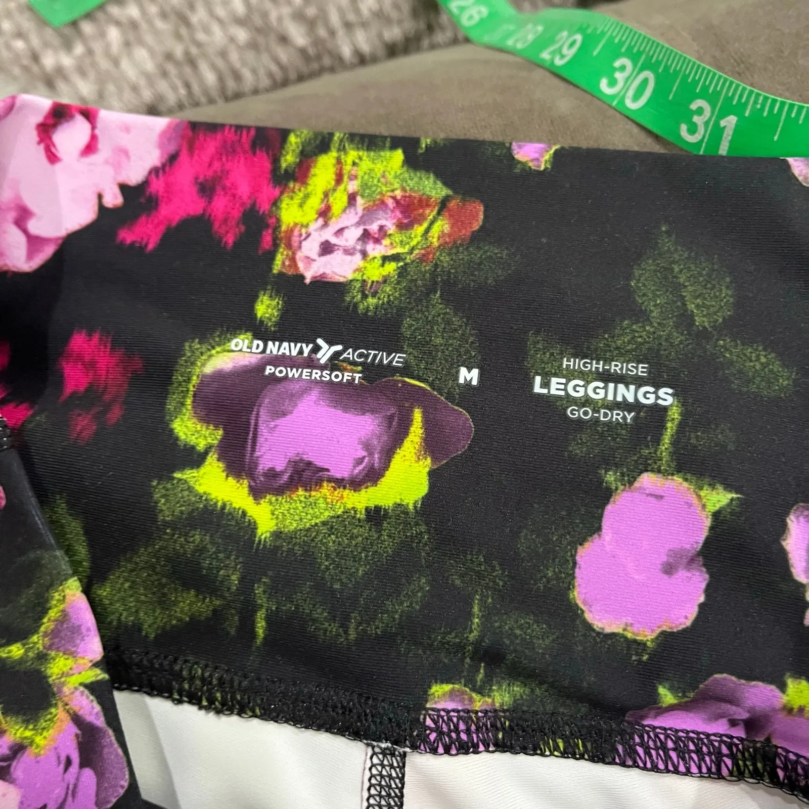 Old Navy Active Super Soft Go Dry High Rise Floral Leggings Yoga Activewear Sz M - Image 7
