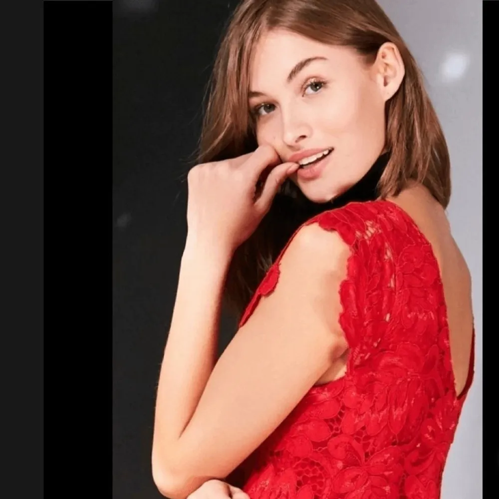 BB Dakota Red Backless Sheath Dress - Image 4