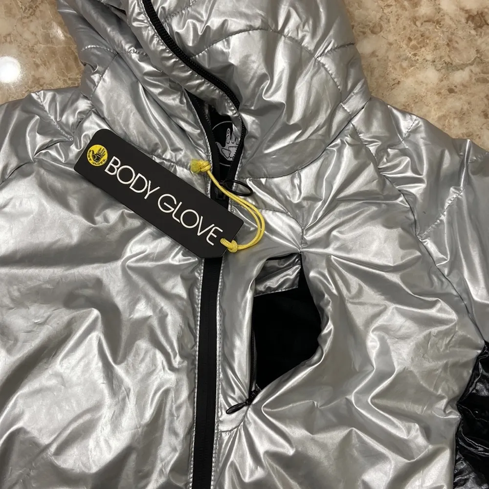 🛍️ Hooded Down Parka Coat. Small. Silver Metallic. NWT - Image 9