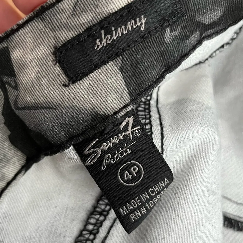 Skinny Rose Print Jeans - Size 4P - Image 6