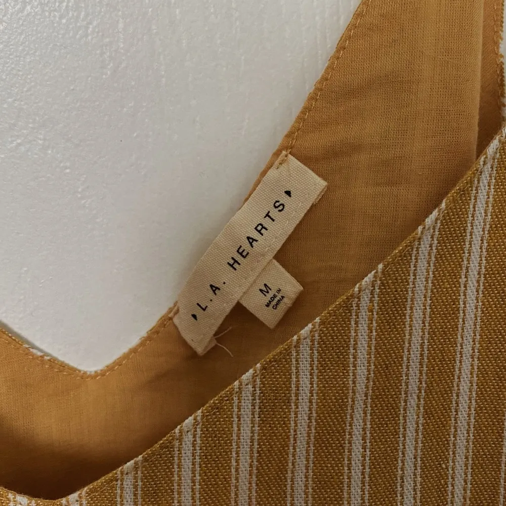 pacsun / La hearts tie crop top - Image 2