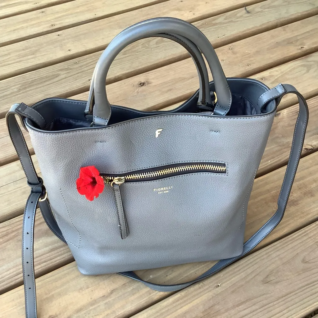 Nice FIORELLI tote bag 🌷🌷 Gray - Image 12