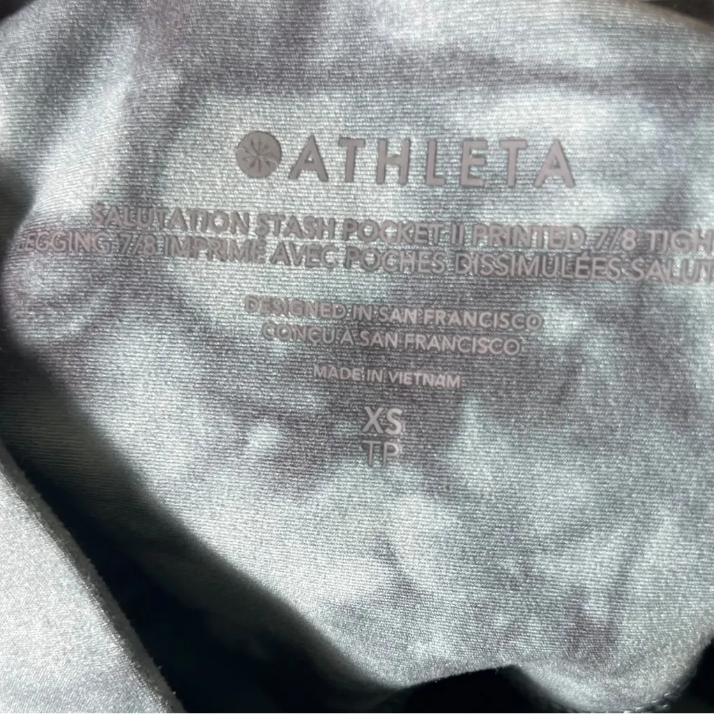 Athleta Salutation Stash Pocket Printed 7/8 Leggings Size XS Blue Green Tie Dye - Image 5