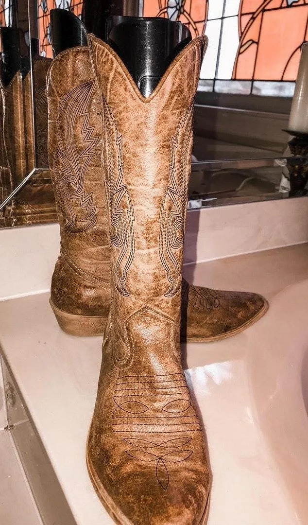 Coconuts Tan Cowgirl Boots! - Image 3