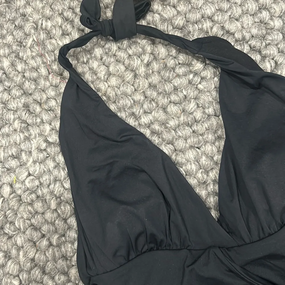 La Blanca Island Goddess Black One Piece‎ Swim Size 8 - Image 2