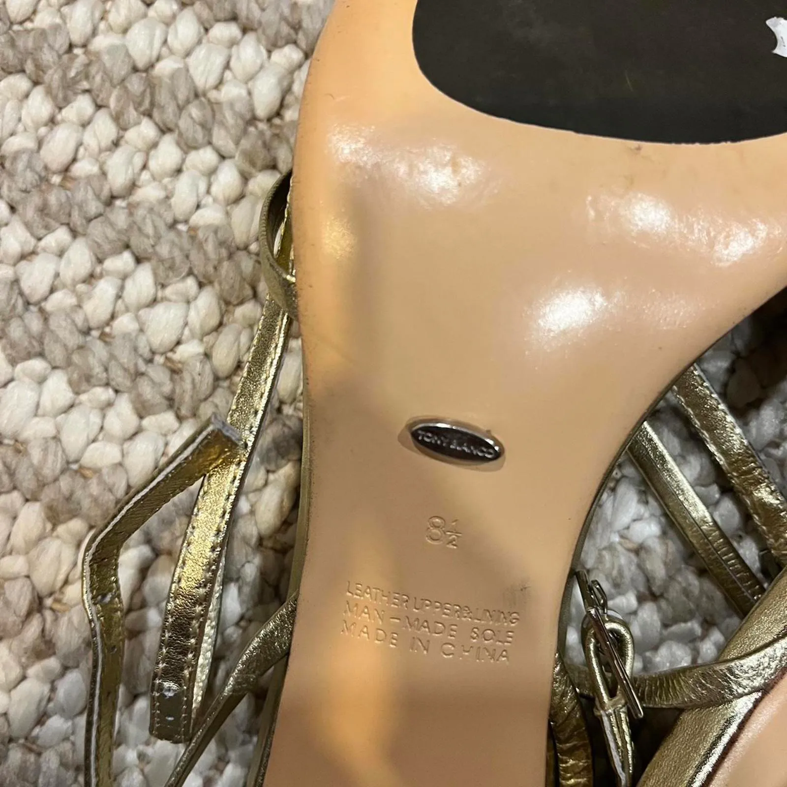 Tony Bianco  Corso Heel in Gold Nappa Metallic - Image 5