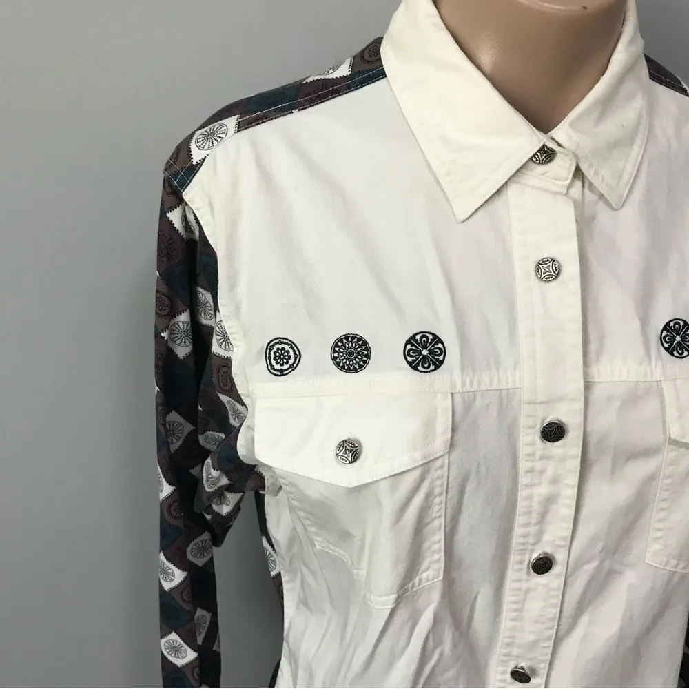 Wrangler Vintage Western Button Front Shirt Rodeo Farm Horse Aztec Large - Image 2