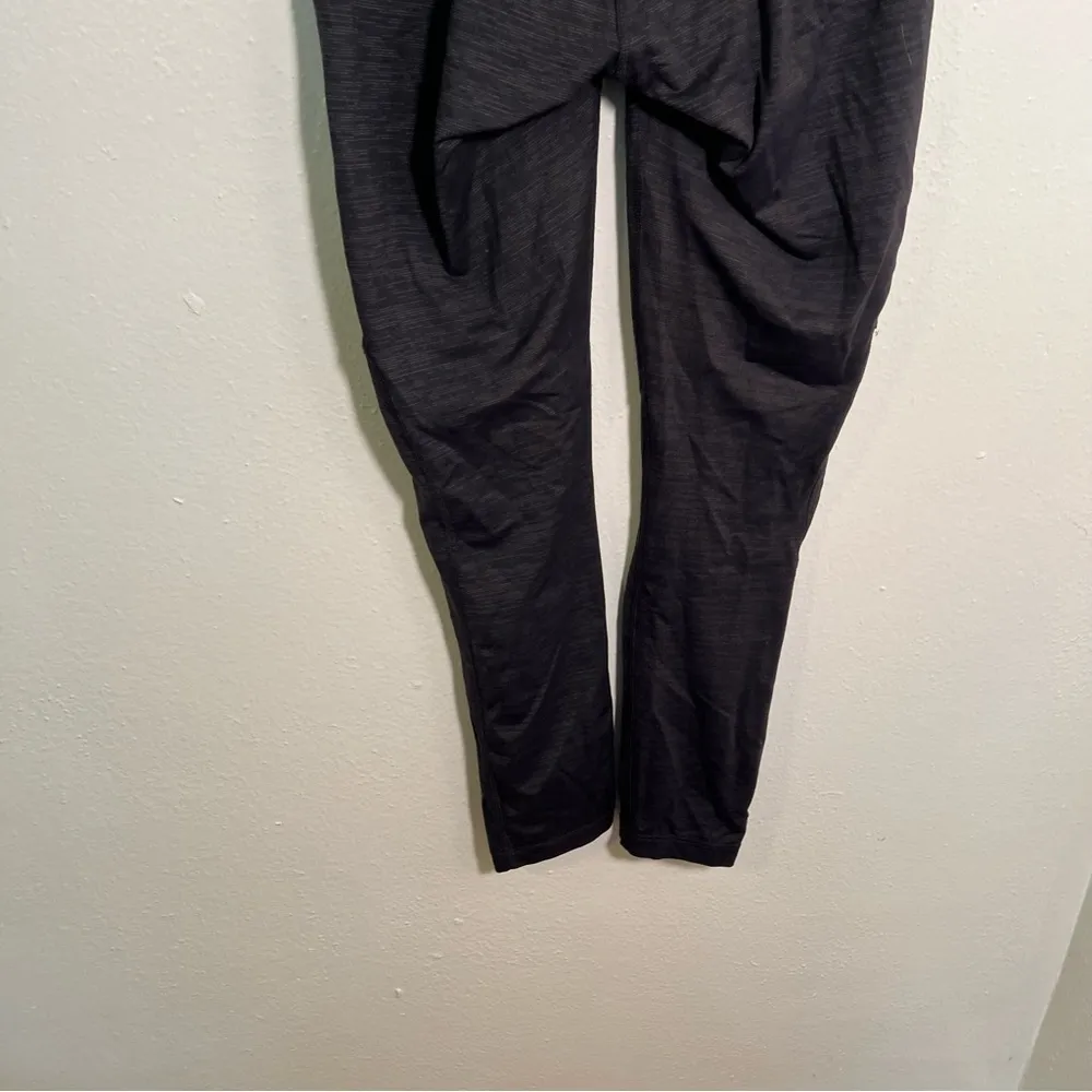 Outdoor Voices TechSweat Core 3/4 Legging Gray Space Dye M - Image 8