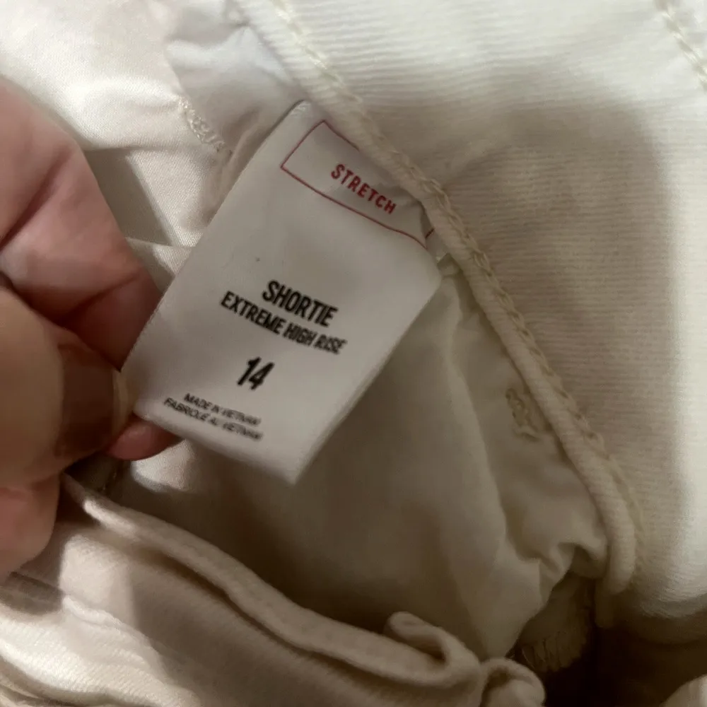 Express Shortie Shorts Sz 14 Extreme High Rise Paperbag Ivory Cream Belted - Image 7