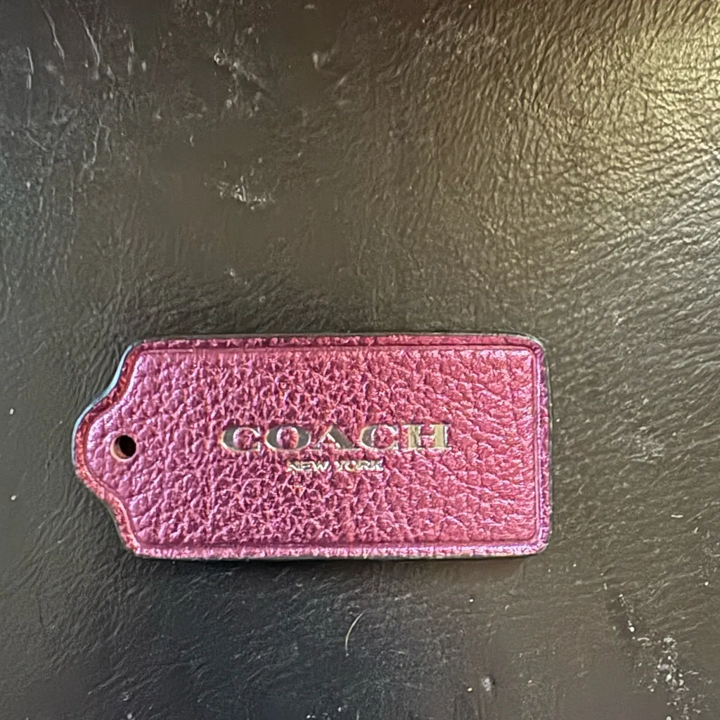 Coach  Magenta Leather Tag - Image 2