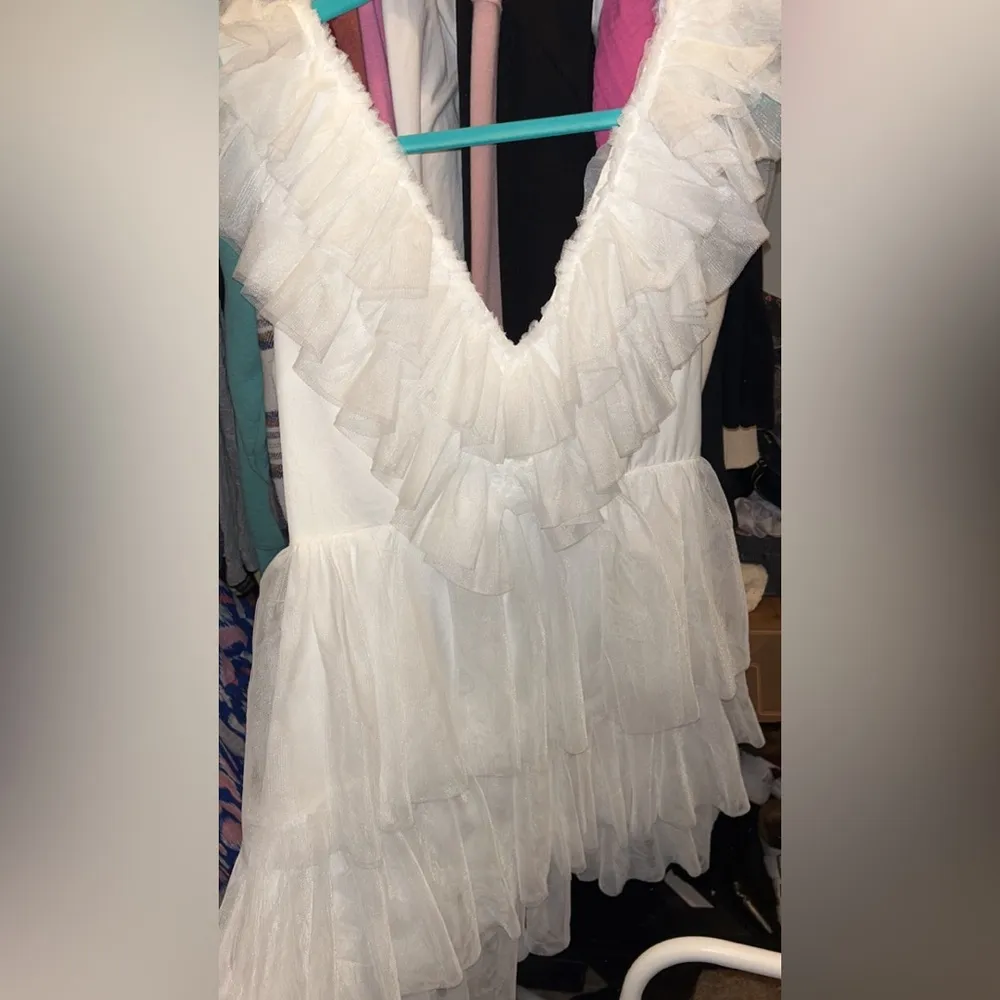 White Ruffled Tiered Babydoll Mini Dress - Image 2