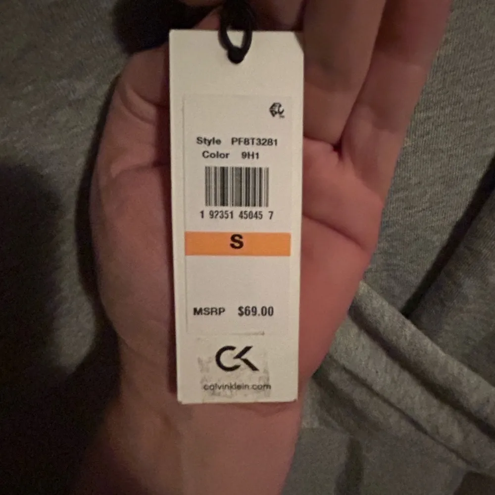 Calvin Klein performance hoodie - Image 3