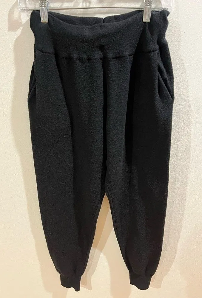 ABERCROMBIE & FITCH BLACK SWEATER JOGGERS! - Image 5