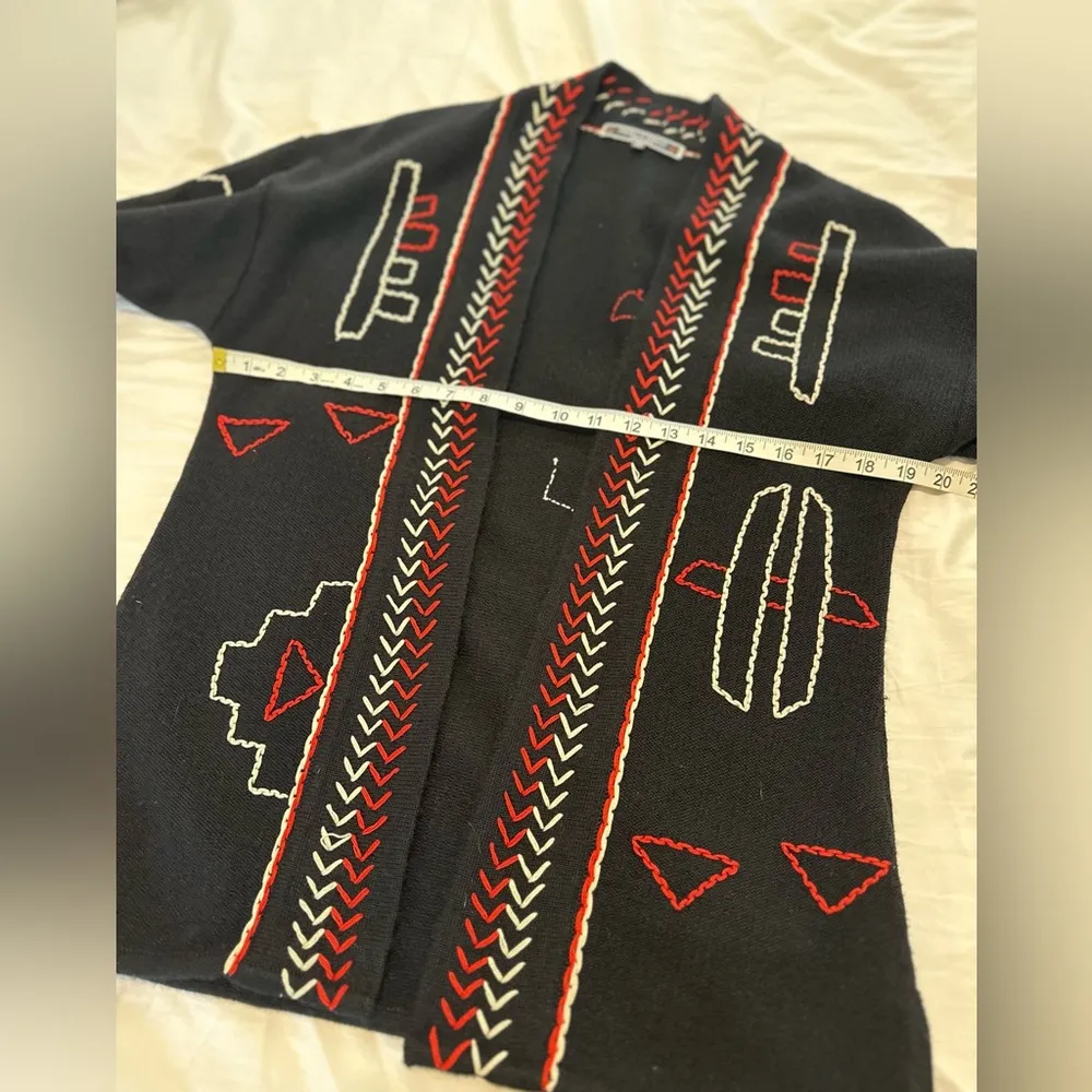 Women Sz: M Alpaca Wool Tribal Print Open Cardigan Peru Etnico Aztec Boho Ethnic Black Size M - Image 3