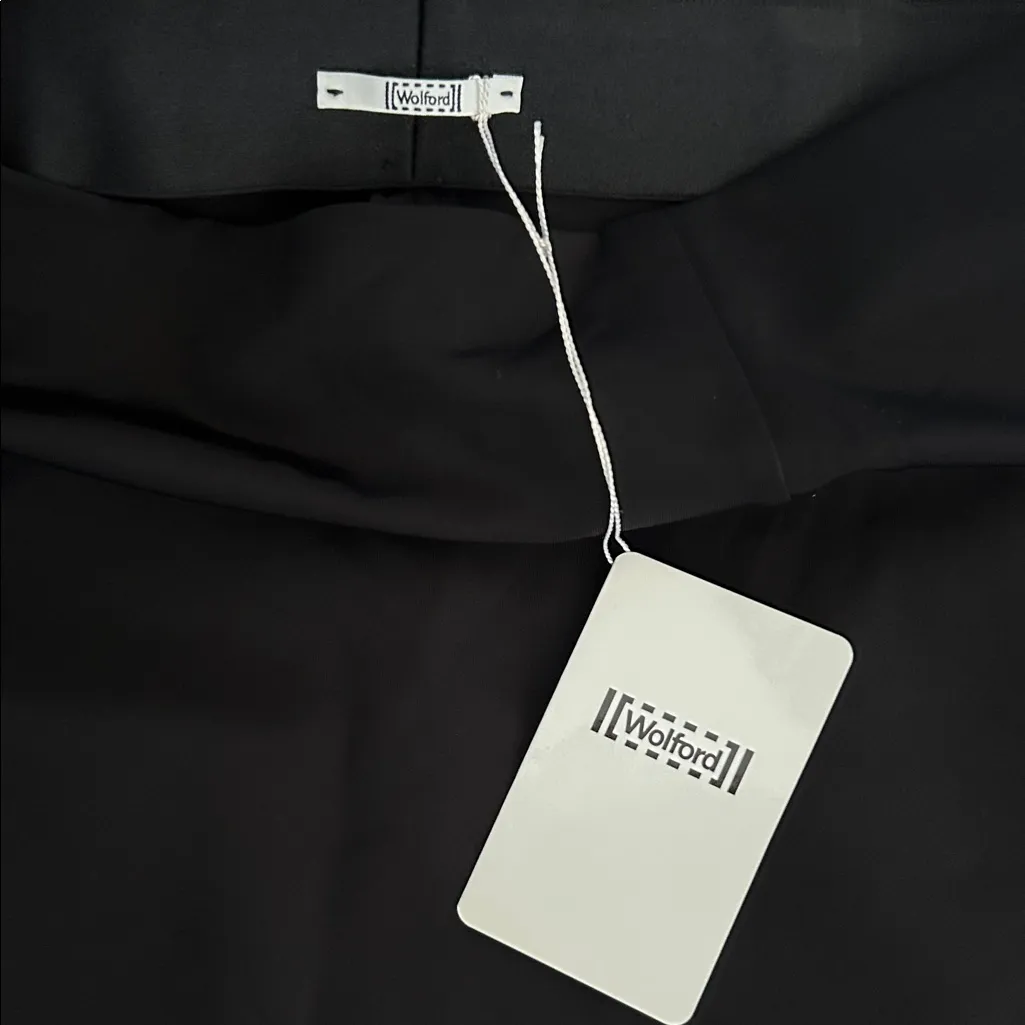 Wolford Classic Black Pencil Skirt – Size US 10 – NWT - Image 2
