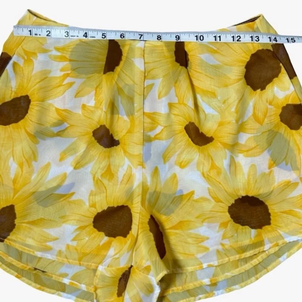 Show Me Your Mumu Womens Sunflower Shorts High Rise Zip Fly Casual Yellow Size M - Image 4