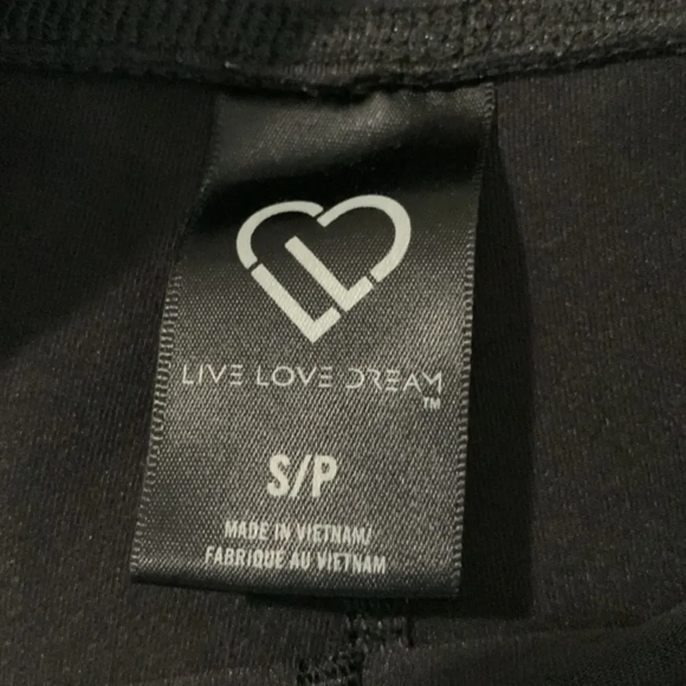 Aeropostale Live Love Dream Black Leggings Size Small GUC #4523 - Image 3