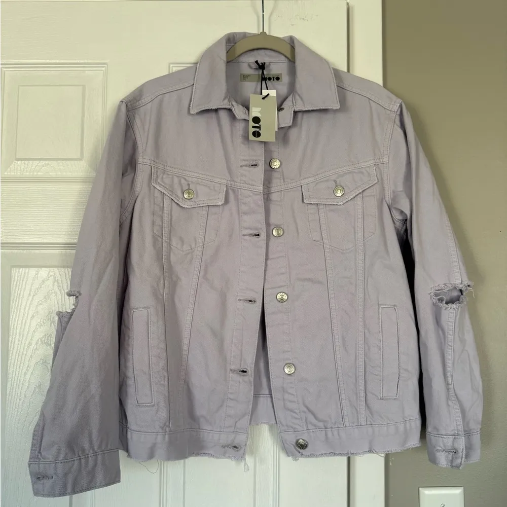 Topshop Moto Light Lilac Ripped Elbow Denim Jacket - Image 4