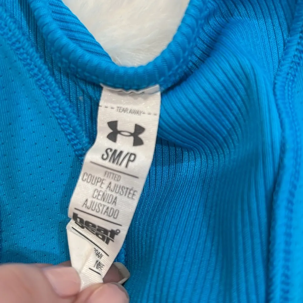 Under armour women’s workout tank top - Image 2