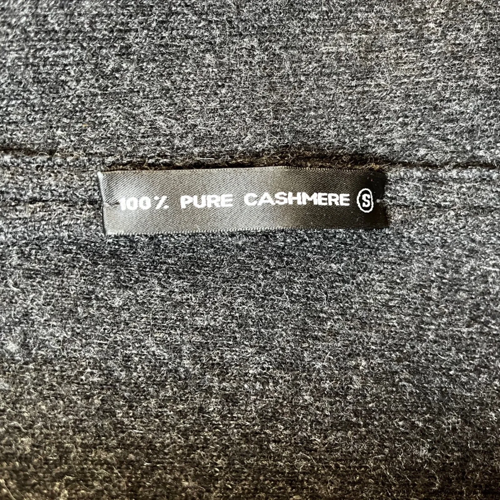 Vintage Fathi Due Paris Pure Cashmere Coatigan‎ S/M Gray Fur Cuff Long Maxi Coat - Image 11