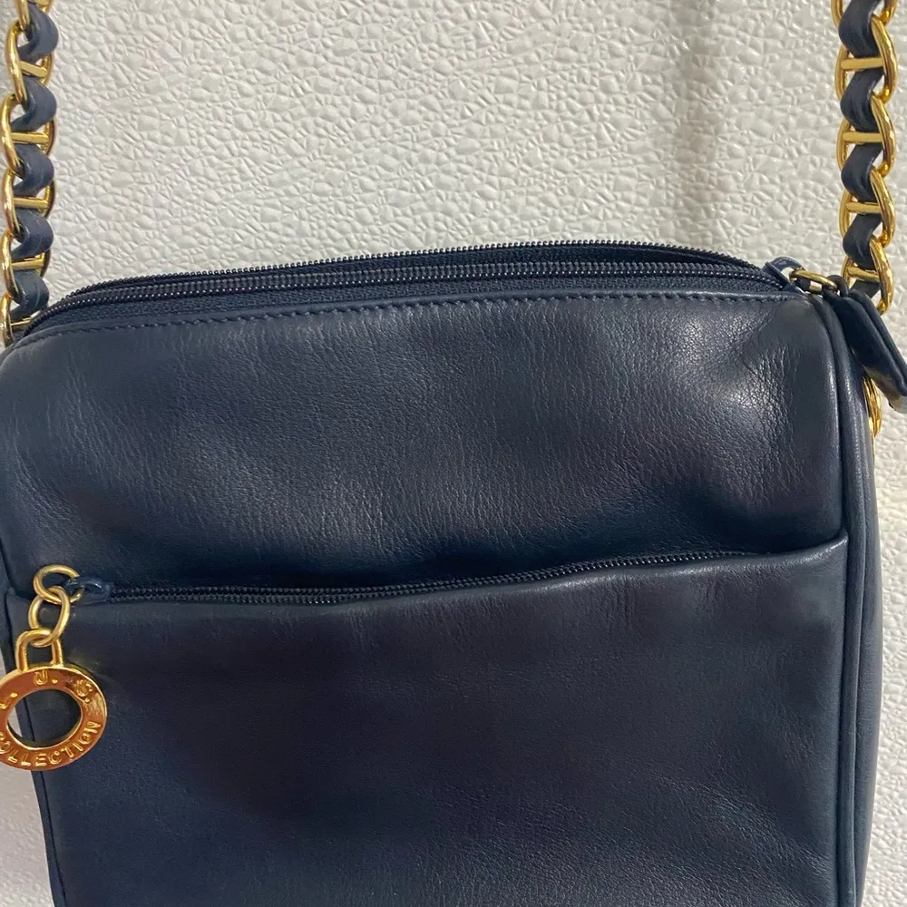 L.J.S Collection leather cross body bag Black - Image 2