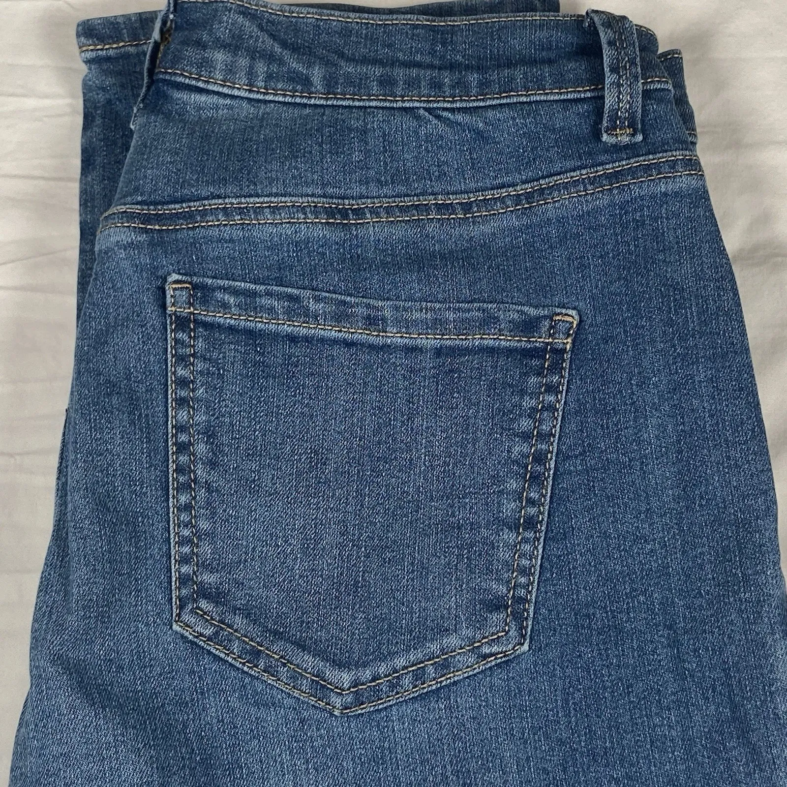 Gloria Vanderbilt Jeans Womens 8 Amanda Classic High Rise Straight Denim Pants - Image 2