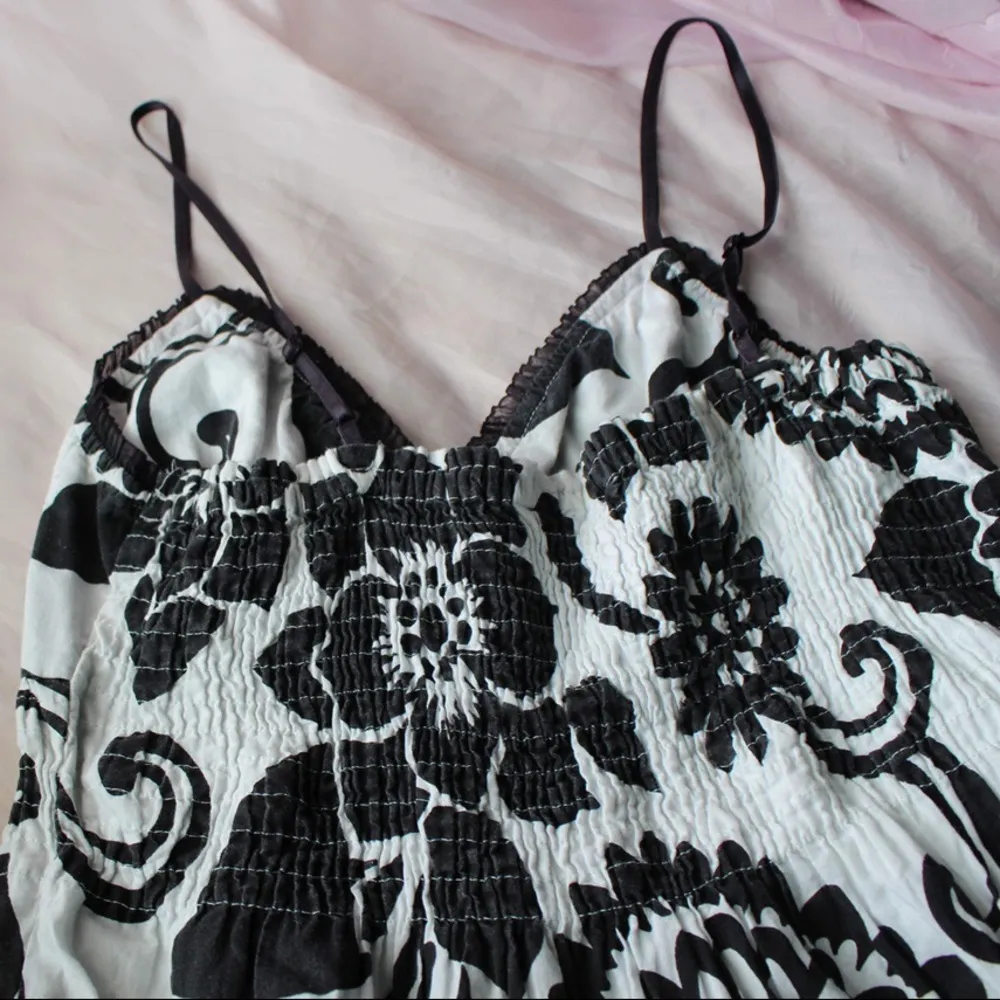 vintage black and white flower dress Size L - Image 3